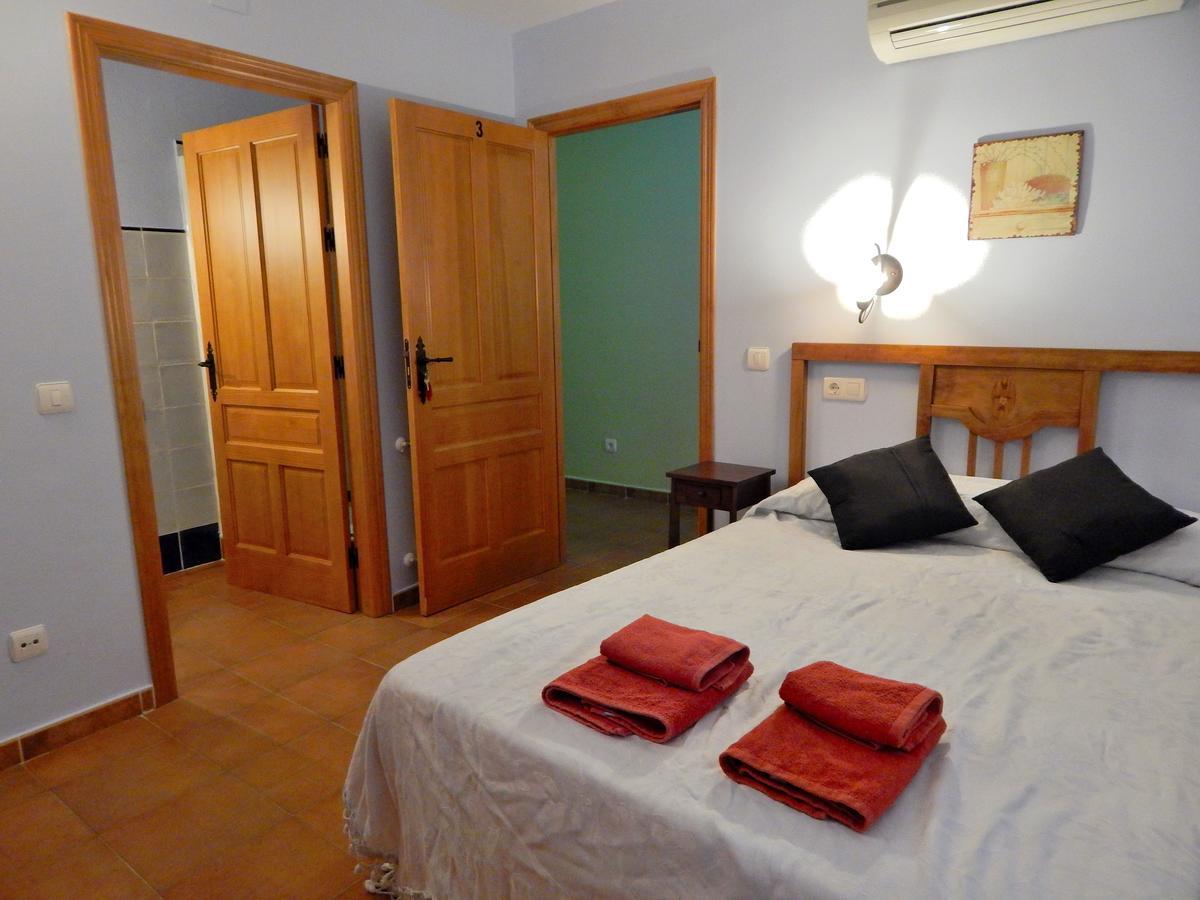 Casa Rural La Perra Gorda Zorita  ภายนอก รูปภาพ